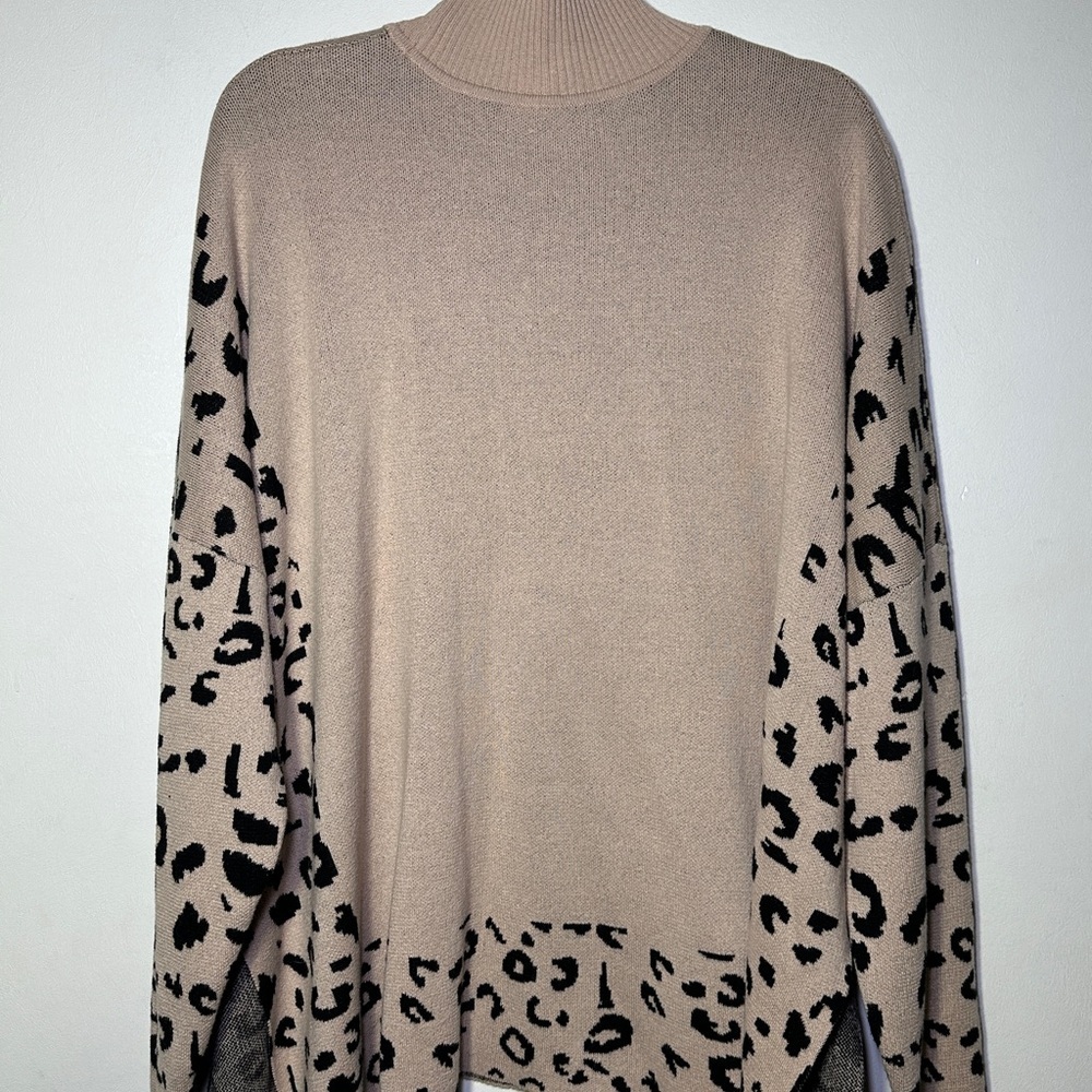 Leopard High Neck Side Slit Oversized Sweater size 2XL Cozy Minimalist Chic - Picture 8 of 9